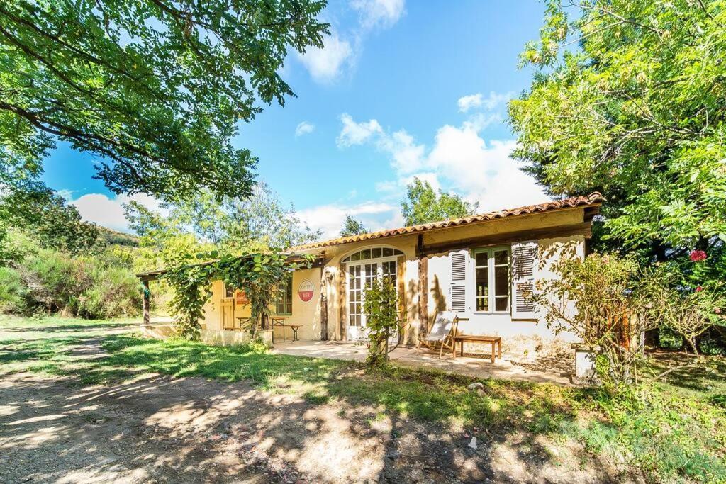 Le Travers Ajoux - Camping Gite Evenement Exterior foto
